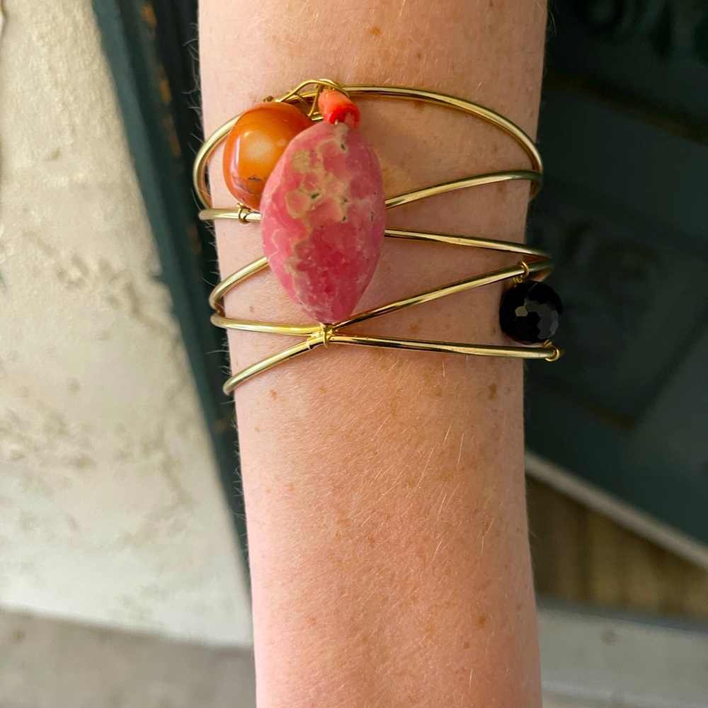 HANDMADE CUFF BY AN ARTESIAN IN MADRID, CAN BE USE IT IN THREE WAYS ,